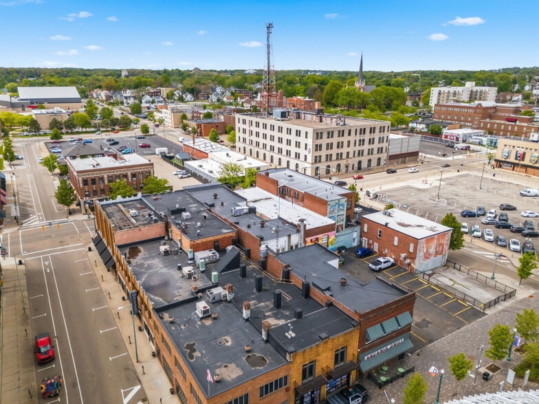 More Photos Of 324 Cleveland Ave, Canton Office For Sale