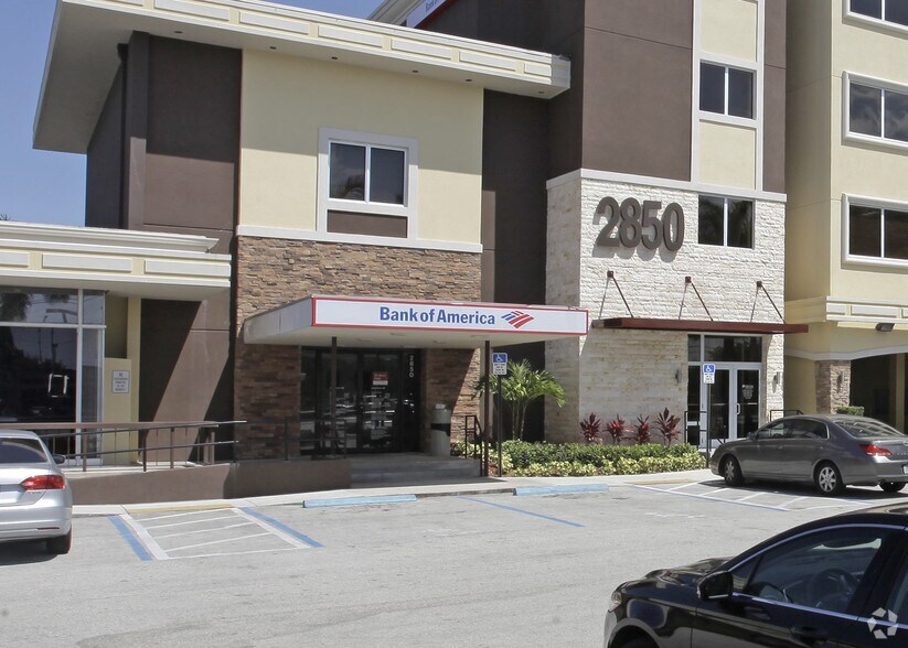 More Photos Of 2850 N Federal Hwy, Lighthouse Point Medical For Lease