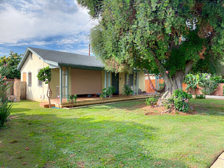 More Photos Of 330 W Bencamp St, San Gabriel Multifamily For Sale