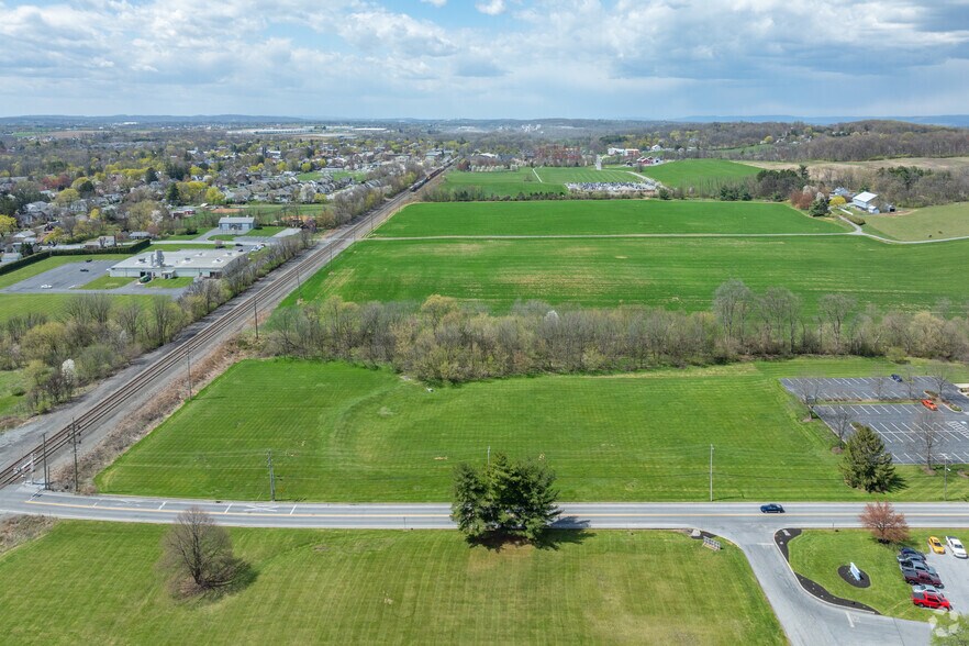 More Photos Of 475 N Weaber St, Annville Land For Sale