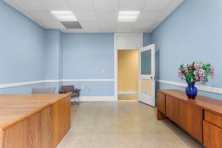 More Photos Of 126 State St, Albany Loft Creative Space For Sale