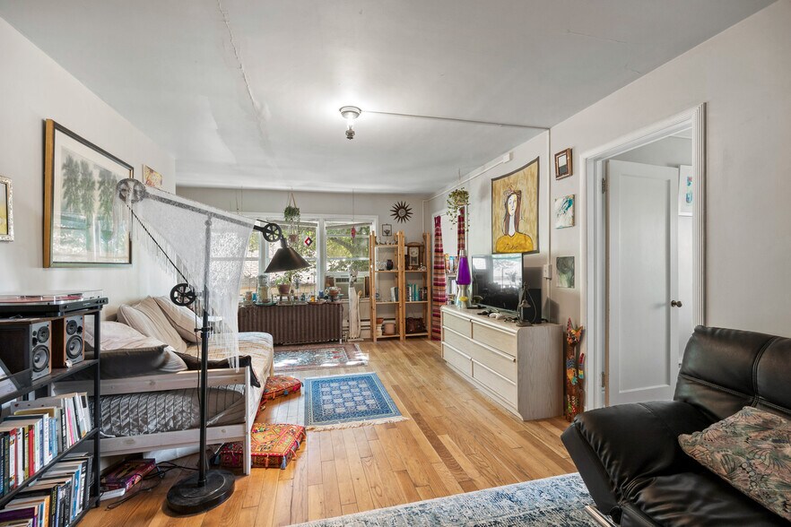 More Photos Of 905 E 200 S, Salt Lake City Apartments For Sale