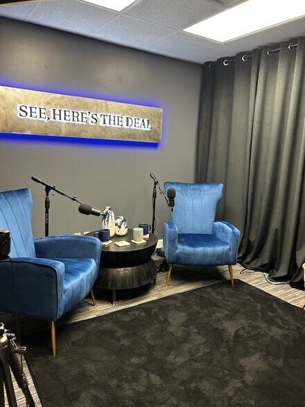 More Photos Of 6931 S 66th East Ave, Tulsa Unknown For Lease