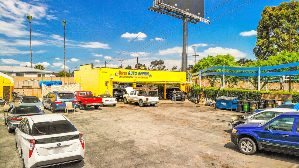 More Photos Of 17207 Clark Ave, Bellflower Auto Repair For Lease