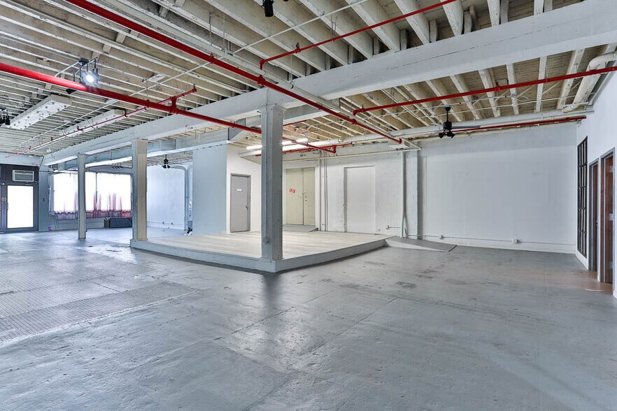 More Photos Of 168 7th St, Brooklyn Industrial For Lease