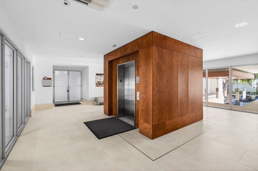 More Photos Of 880 NW 13th St, Boca Raton Medical For Lease