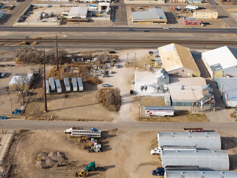 More Photos Of 225 Lawton Ave, Hereford Manufacturing For Sale