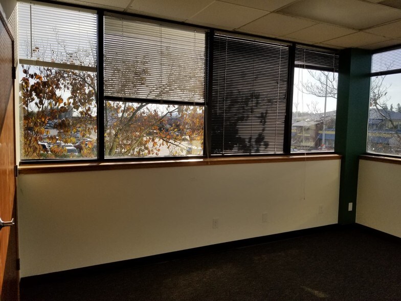 More Photos Of 1314 Central Ave S, Kent Office For Lease