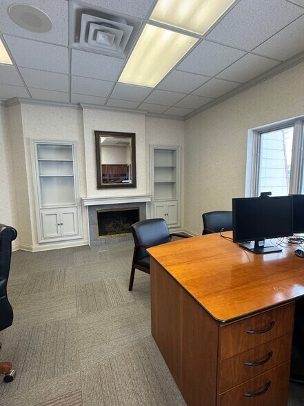 More Photos Of , Indianapolis Office For Sale