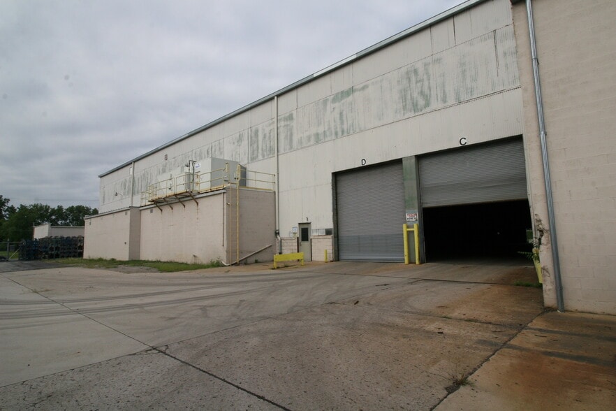 More Photos Of 4929 New Haven Ave, Fort Wayne Manufacturing For Sale