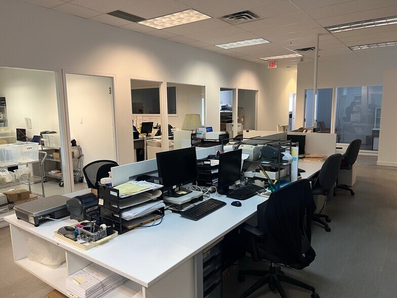 More Photos Of 42-46 Dufflaw Rd, Toronto Distribution For Lease