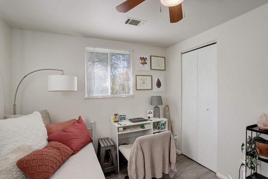 More Photos Of 2107 3rd Ave, Longmont Apartments For Sale