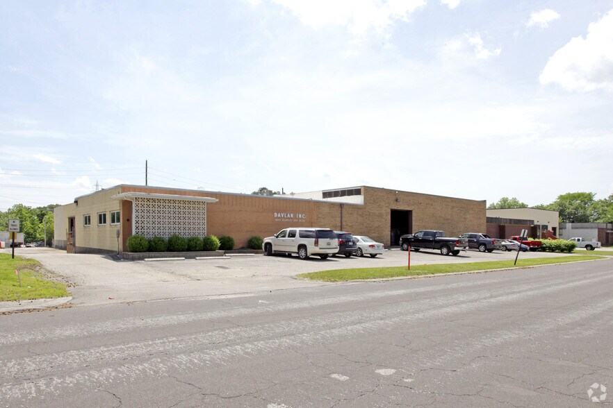 Primary Photo Of 3644-3656 Scarlet Oak Blvd, Kirkwood Warehouse For Lease