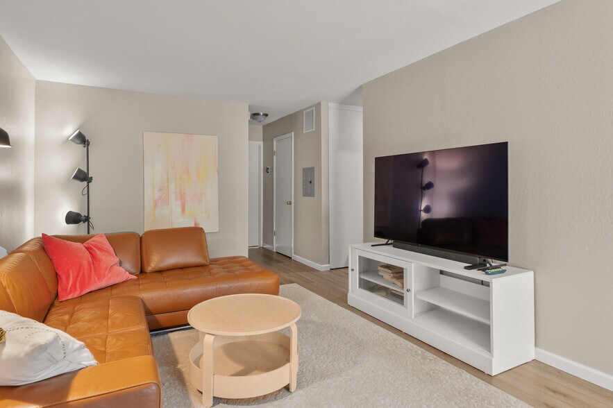 More Photos Of 401 Pine St, Mill Valley Apartments For Sale