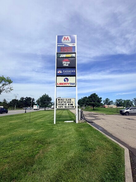More Photos Of 5534-5546 Kings Mills Rd, Mason Storefront Retail Office For Lease