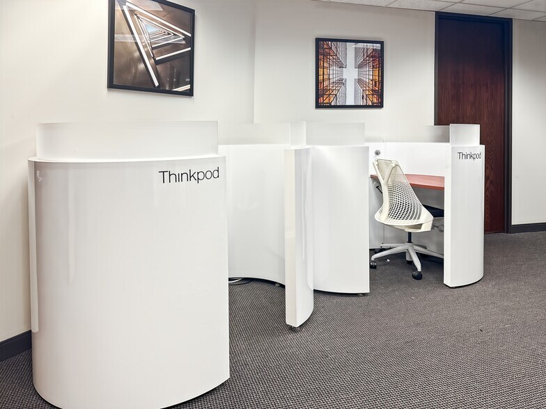 More Photos Of 5601 Bridge St, Fort Worth Coworking Space