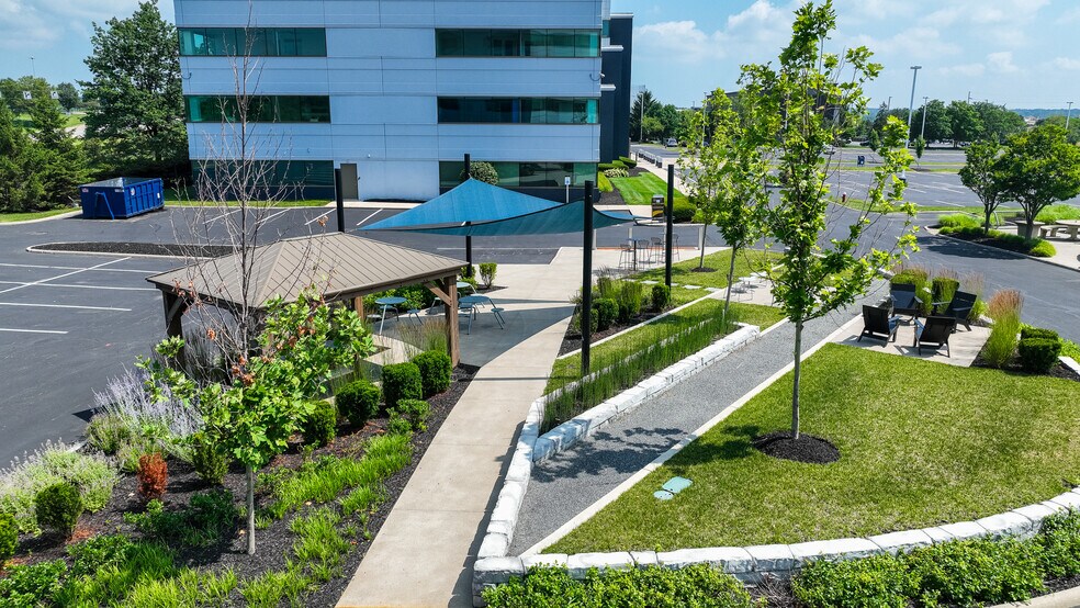 More Photos Of 8425 Pulsar Pl, Columbus Office For Lease