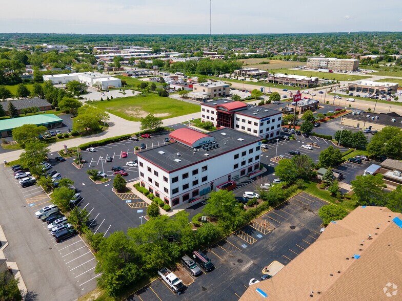 More Photos Of 9550 Bormet Dr, Mokena Office For Lease
