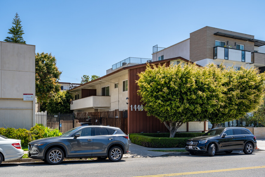 Primary Photo Of 1440 S Barrington Ave, Los Angeles Apartments For Sale