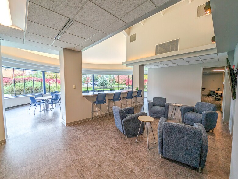 More Photos Of 61 John Muir Dr, Buffalo Unknown For Lease