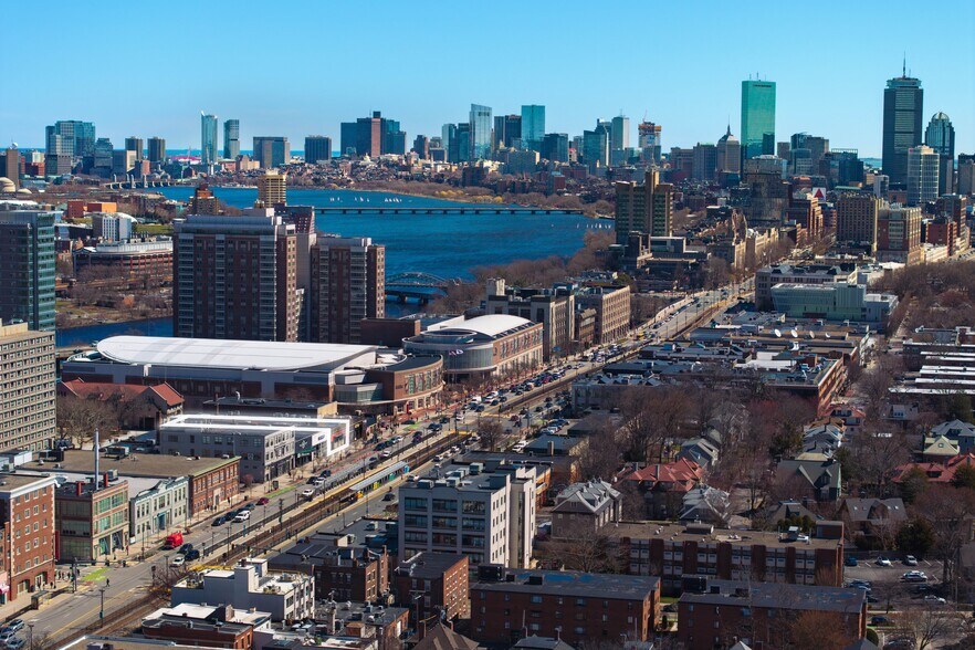 More Photos Of 959-961 Commonwealth Ave, Boston Storefront For Sale