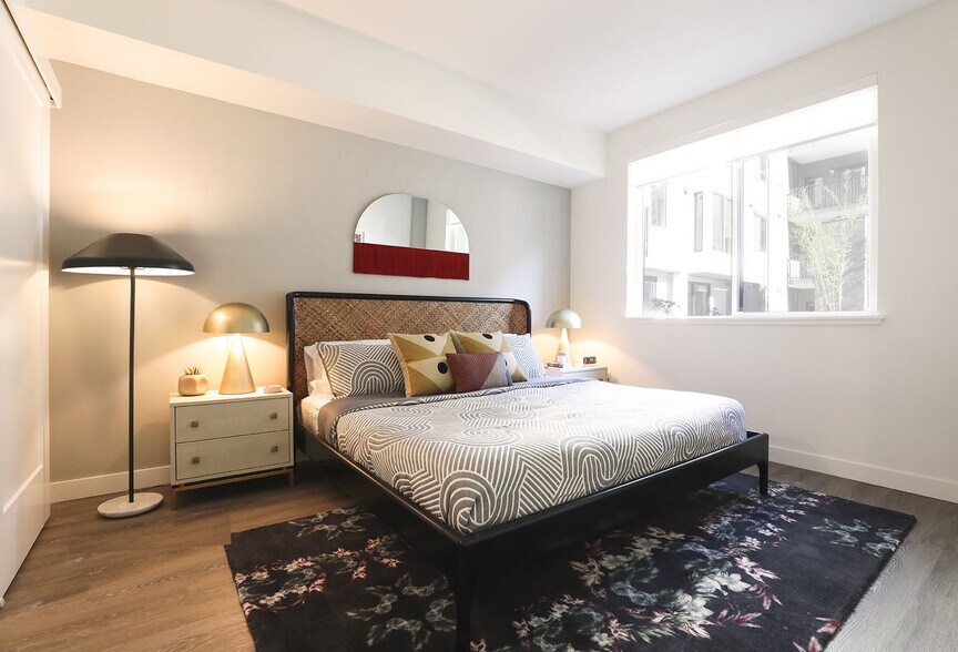 More Photos Of 1100 Webster St, Oakland Apartments For Lease