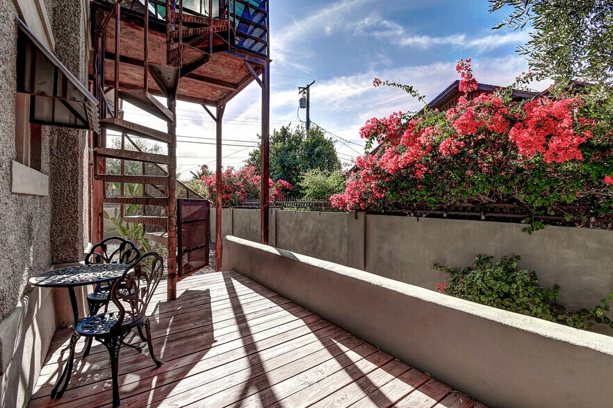 More Photos Of 531 E Lynwood St, Phoenix Office Residential For Sale