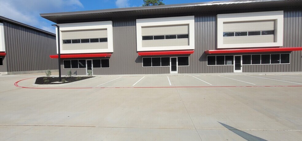 More Photos Of 28408 Sweetgum Rd, Magnolia Warehouse For Lease