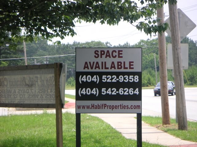 More Photos Of 4650 Flat Shoals Rd, Union City Office For Lease