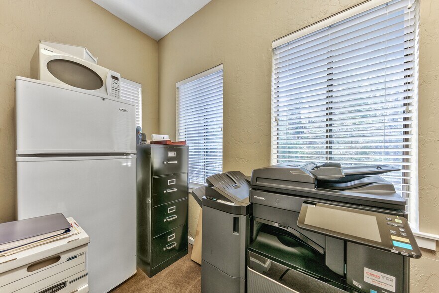 More Photos Of 275 Kingsbury Grade rd, Stateline Office For Sale