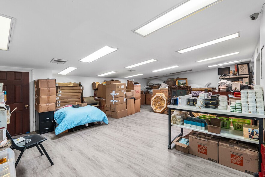 More Photos Of 362 Stockton St, Perth Amboy Storefront For Sale