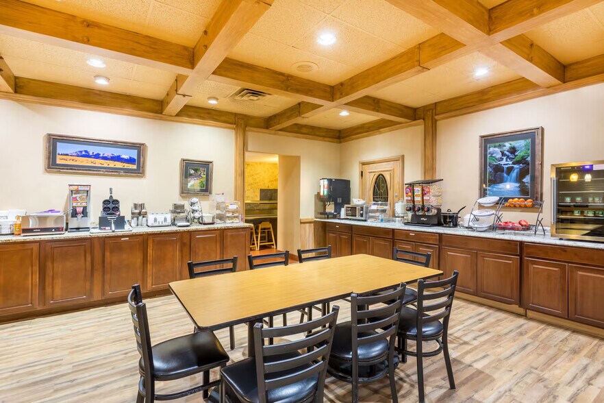 More Photos Of 14378 US 34, Fort Morgan Hotel For Sale