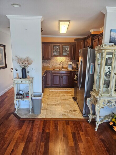 More Photos Of 1550 Davenport Pl, Honolulu Apartments For Sale