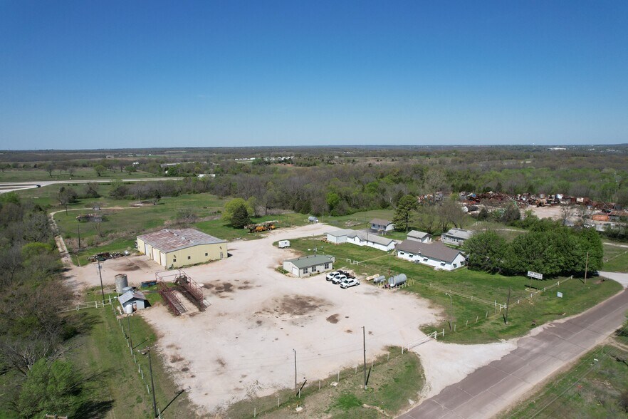 More Photos Of 12525 Old Highway 99, Seminole Warehouse For Sale
