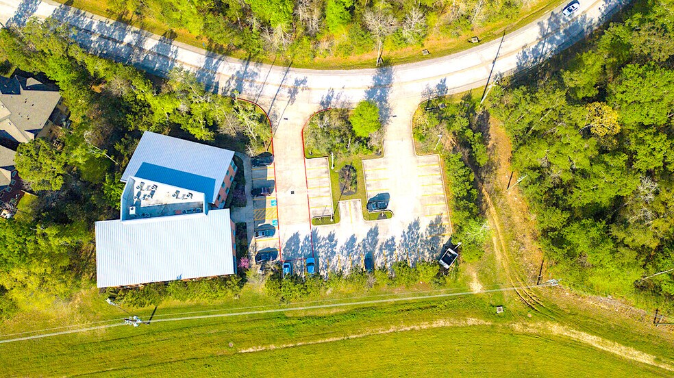 More Photos Of 8350 Ashlane Way, The Woodlands Medical For Lease