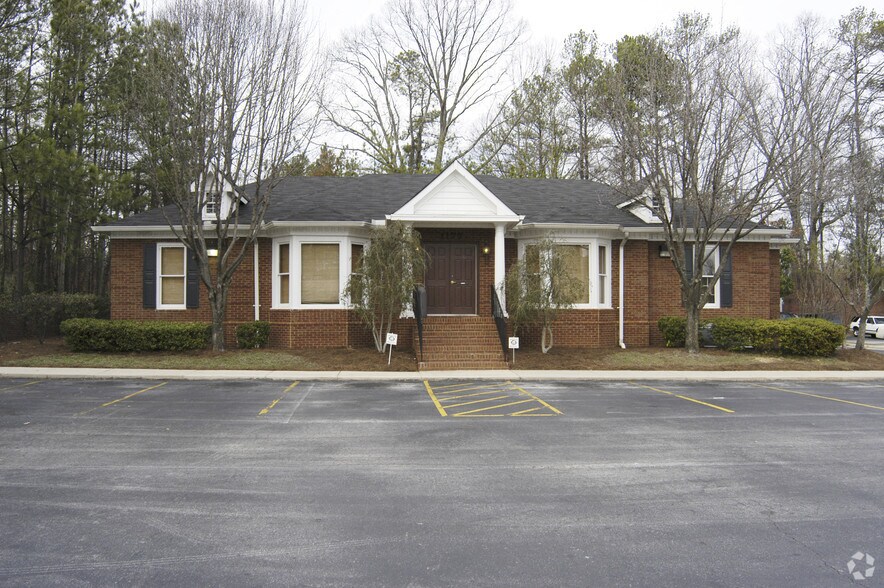 More Photos Of 1177 Garden Walk Blvd, College Park Office For Lease