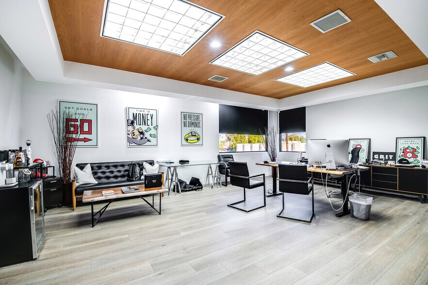 More Photos Of 6746 Valjean Ave, Van Nuys Loft Creative Space For Sale