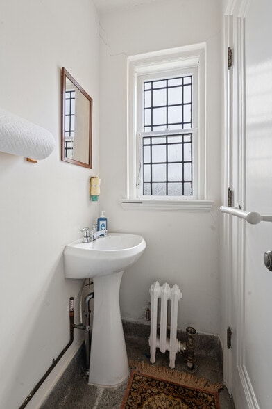 More Photos Of 71 S Washington St, Oxford Religious Facility For Sale