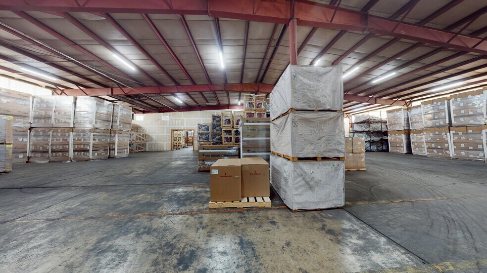 More Photos Of 35 Rose Morrow Rd, Wantage Manufacturing For Sale