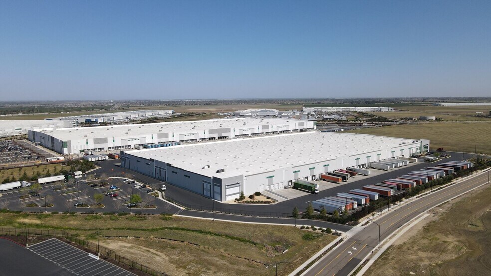 More Photos Of 6389 Hopkins Rd, Tracy Unknown For Lease