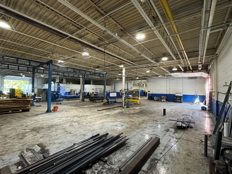 More Photos Of 25801-25851 Solon Rd, Bedford Heights Manufacturing For Lease