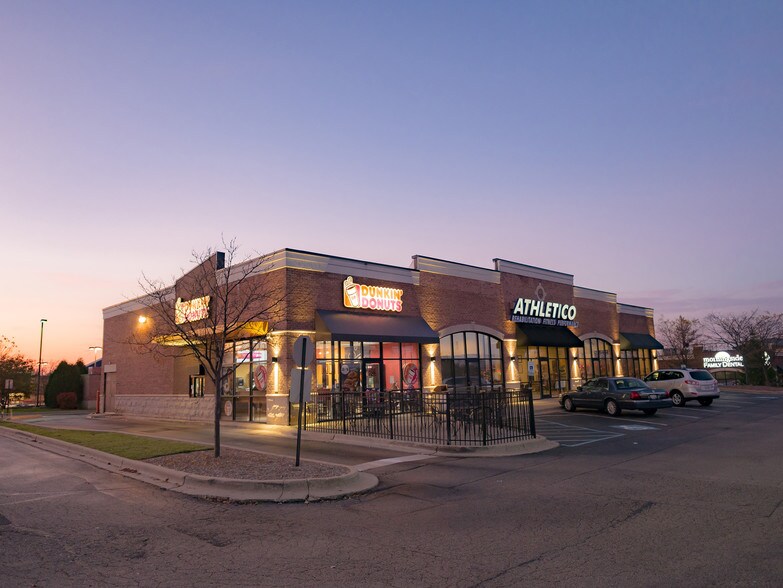 More Photos Of 280 N Randall Rd, Lake In The Hills Storefront For Sale