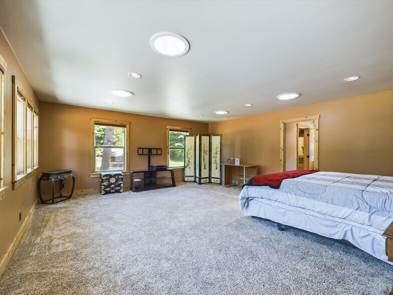 More Photos Of 595 Riverside Park Rd, Carlotta Land For Sale