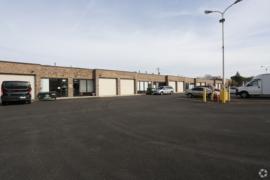 More Photos Of 4800-4824 W 129th St, Alsip Warehouse For Lease