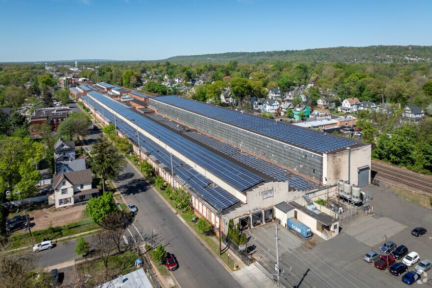 More Photos Of 1000 S 2nd St, Plainfield Industrial For Sale