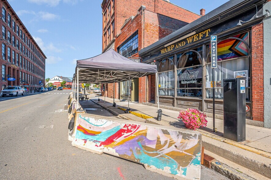 More Photos Of 197 Market St, Lowell Restaurant For Sale