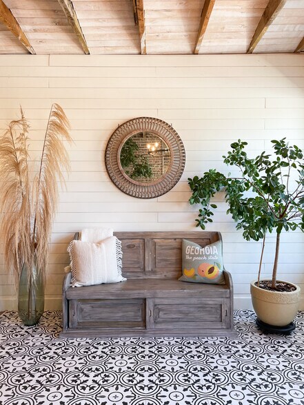 More Photos Of 4873 N Main St, Acworth Storefront For Sale