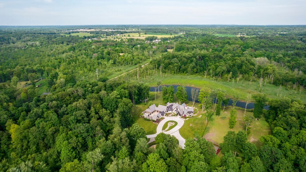 More Photos Of 1286 Gray Fox Ct, Howell Flex For Sale