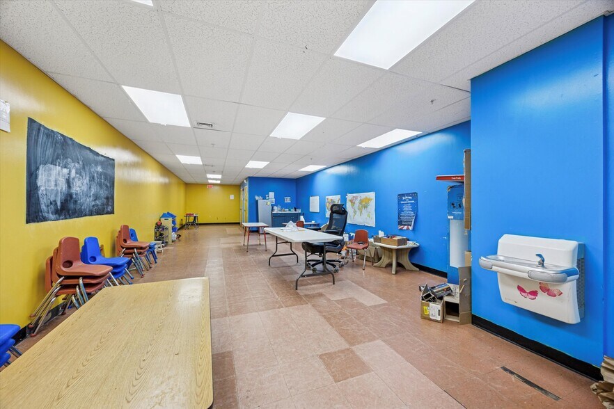 More Photos Of 6712-6714 Rising Sun Ave, Philadelphia Medical For Sale