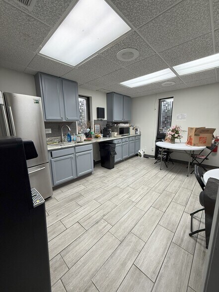 More Photos Of 1902 Morgan Ave, Corpus Christi Medical For Sale